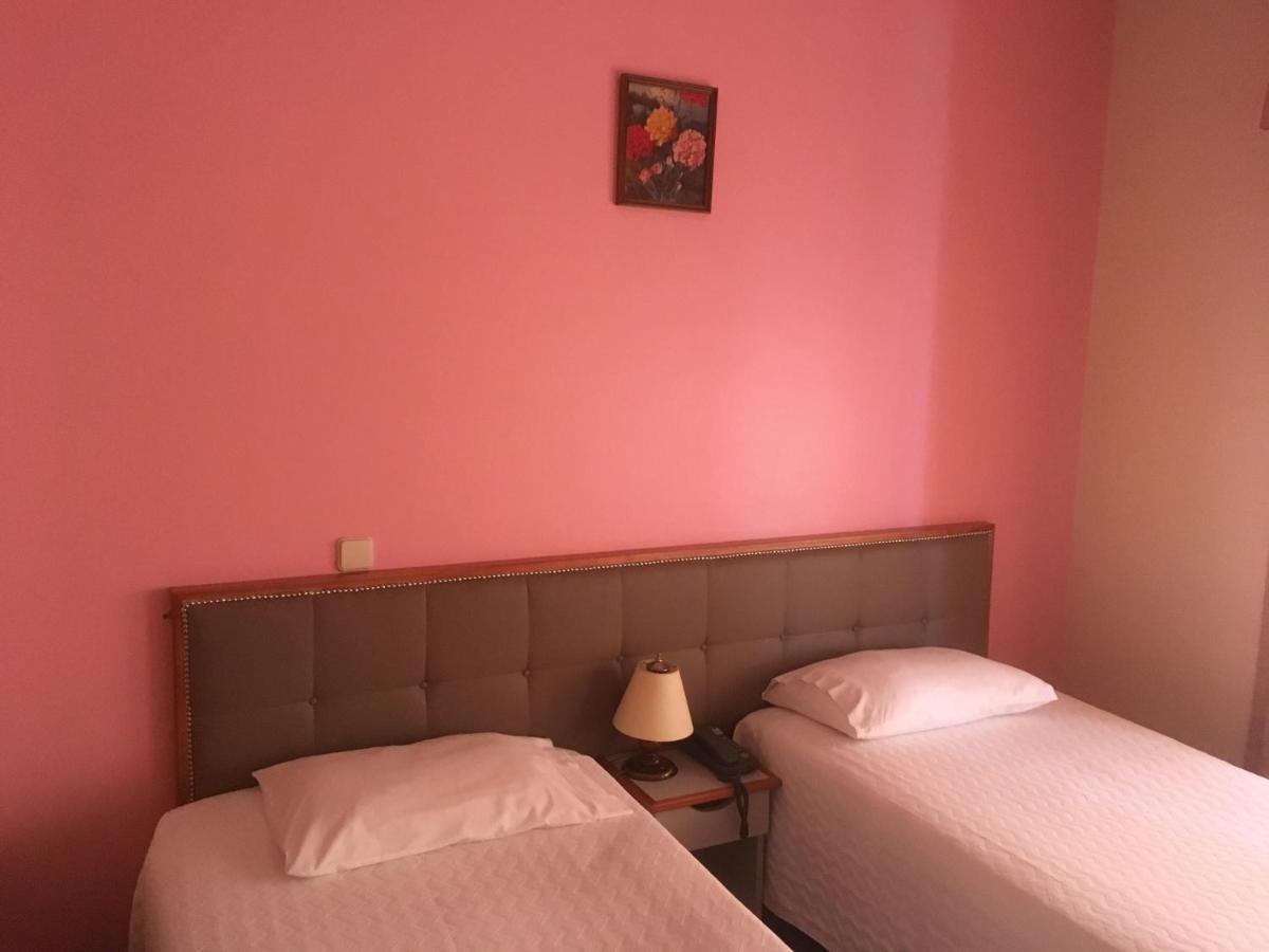 Florinda Bed & Breakfast Chaves Exterior photo